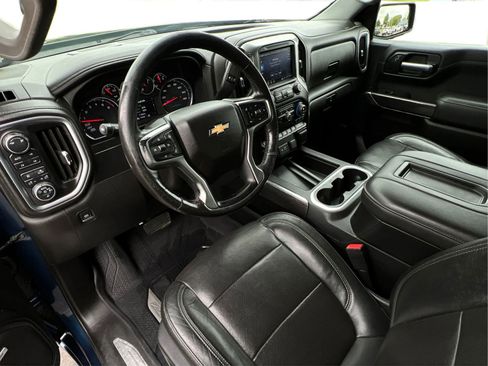 Used 2019 Chevrolet Silverado 1500 LTZ AWD/4WD image 16