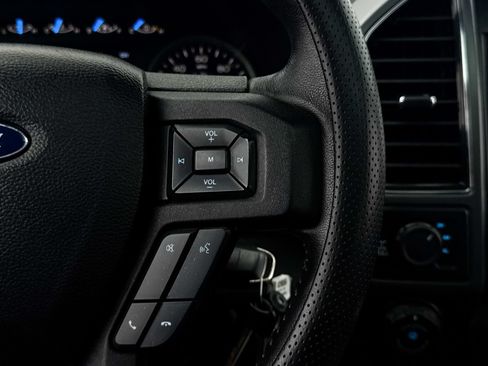 Used 2017 Ford F150 XLT w/ Equipment Group 302A Luxury AWD/4WD image 34
