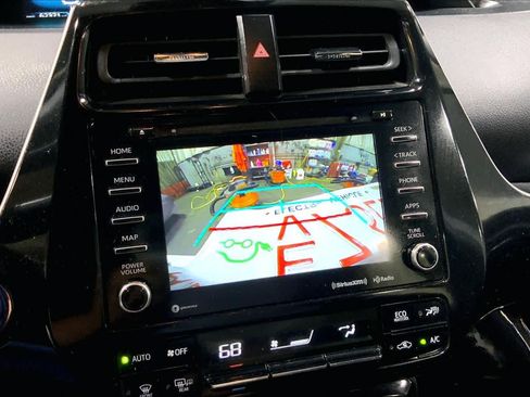 Used 2021 Toyota Prius Prime LE FWD image 27