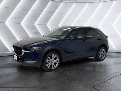 Used 2022 MAZDA CX-30 AWD 2.5 S w/ Premium Package image 3