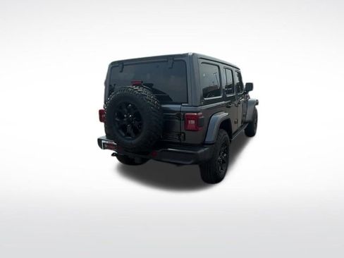 Used 2019 Jeep Wrangler Unlimited Sahara w/ Quick Order Package 24M Moab image 8