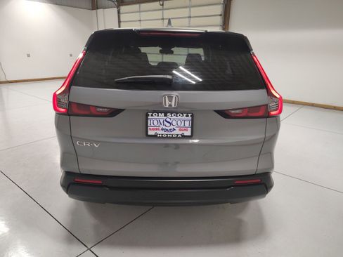 Used 2024 Honda CR-V LX image 12