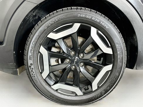 Used 2025 Kia Telluride S AWD/4WD image 11