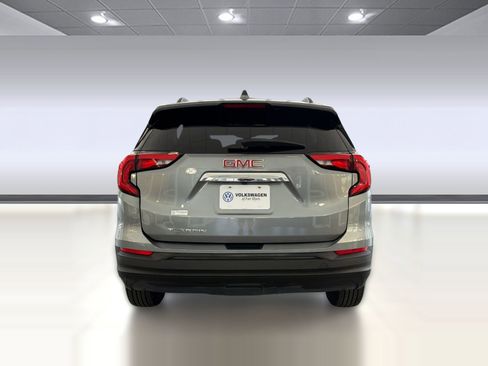 Used 2018 GMC Terrain SLE FWD image 10