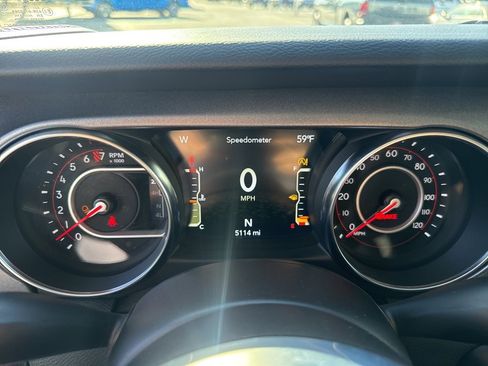 Used 2022 Jeep Gladiator Mojave w/ LED Lighting Group image 17