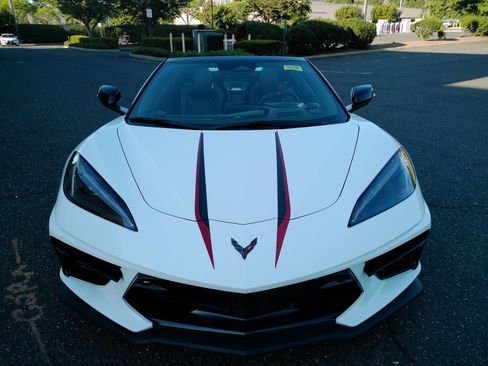 Used 2026 Chevrolet Corvette Stingray Preferred Conv w/ Z51 Performance Package RWD image 9
