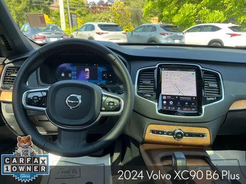Used 2024 Volvo XC90 B6 Plus AWD/4WD image 14