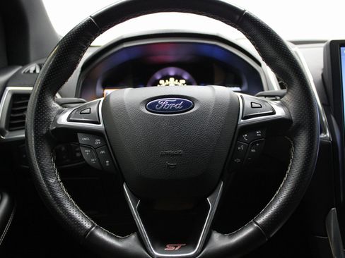 Used 2022 Ford Edge ST w/ Cargo Accessory Package image 27