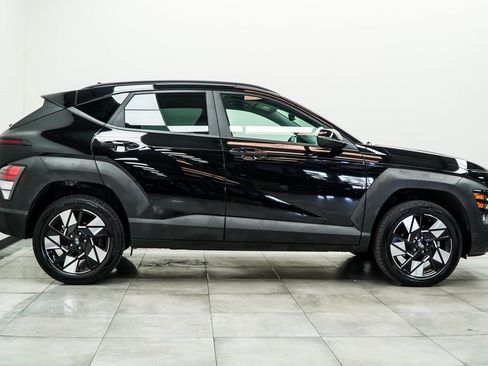 Used 2025 Hyundai Kona SEL image 10