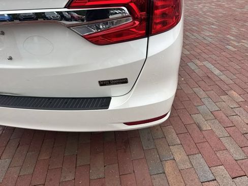 Used 2018 Honda Odyssey EX-L image 12