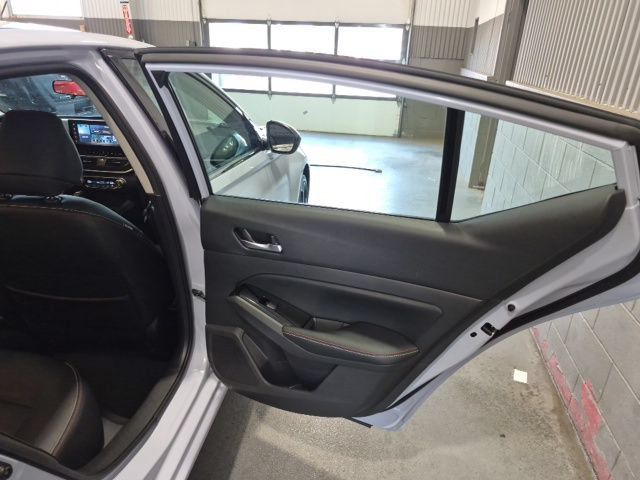 Certified 2025 Nissan Altima 2.5 SR w/ SR Premium Package AWD/4WD image 23