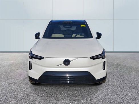 New 2025 Volvo EX90 Ultra w/ Protection Package Premier image 2