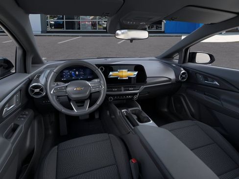 New 2026 Chevrolet Equinox EV LT w/ Comfort Package FWD image 15