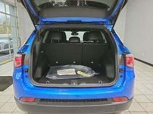 New 2026 Jeep Compass Limited image 8