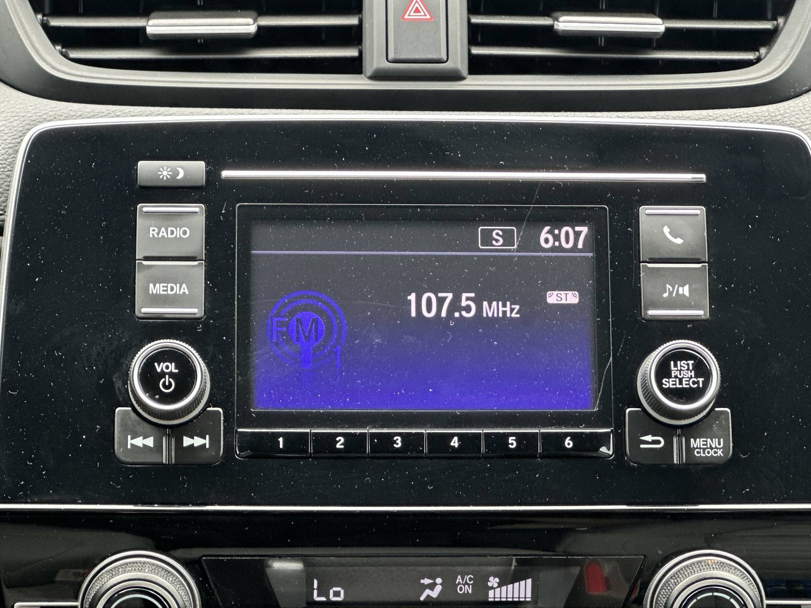 Used 2020 Honda CR-V LX image 26