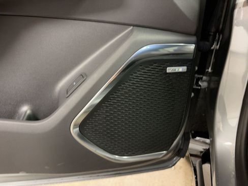 New 2026 Chevrolet Traverse RS image 21