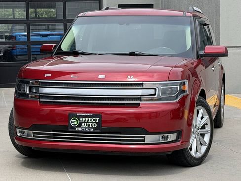 Used 2019 Ford Flex Limited w/ Class III Trailer Tow Package AWD/4WD image 3