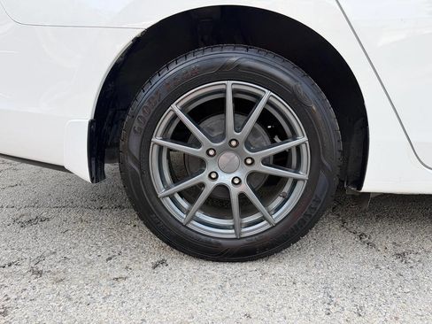 Used 2017 Nissan Sentra SV FWD image 35