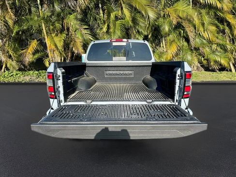 Used 2025 Nissan Frontier PRO-4X w/ Tow Package image 23