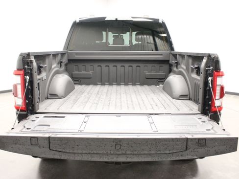 Used 2023 Ford F150 Raptor w/ Raptor 37 Performance Package AWD/4WD image 13