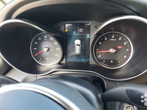 Used 2020 Mercedes-Benz GLC 300 image 18