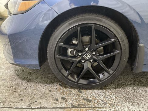 Certified 2025 Honda Civic Sport image 10