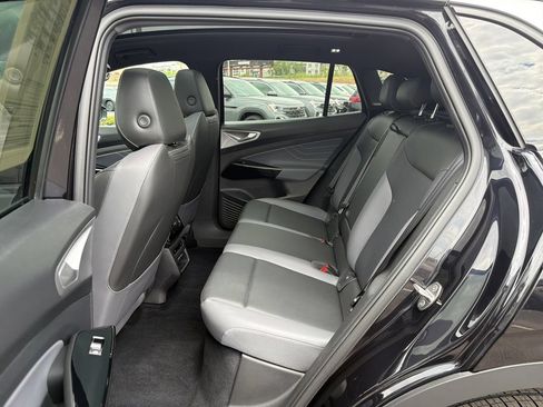 Certified 2023 Volkswagen ID.4 Pro S Plus AWD/4WD image 14