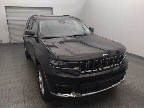 Used 2023 Jeep Grand Cherokee L Limited w/ Luxury Tech Group II AWD/4WD image 14