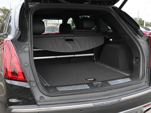 Certified 2024 Cadillac XT5 Premium Luxury image 21