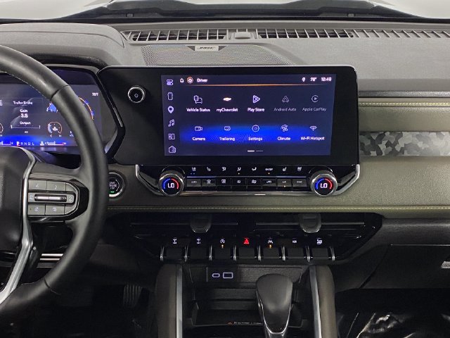 Certified 2026 Chevrolet Colorado ZR2 w/ Technology Package AWD/4WD image 19