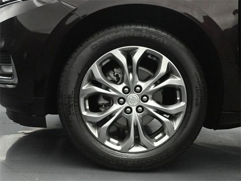 Used 2021 Buick Enclave Avenir w/ Avenir Technology Package image 37