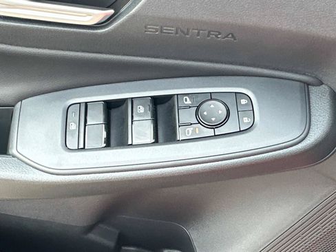 New 2026 Nissan Sentra SV w/ SV Convenience Package FWD image 17