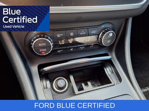 Used 2018 Mercedes-Benz CLA 250 4MATIC image 13
