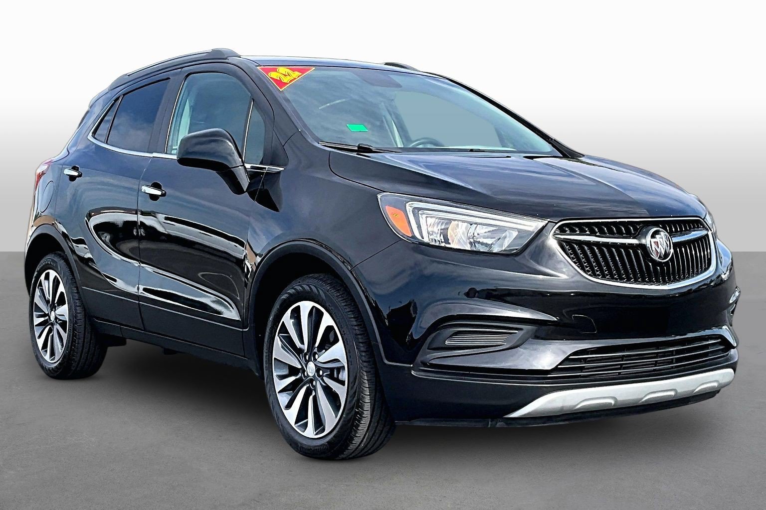 Used 2022 Buick Encore Preferred w/ Safety Package FWD image 10