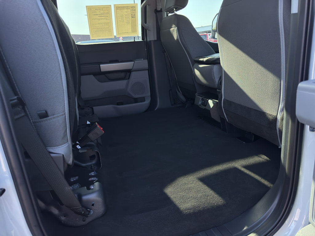 Used 2025 Ford F250 XL w/ STX Appearance Package AWD/4WD image 13