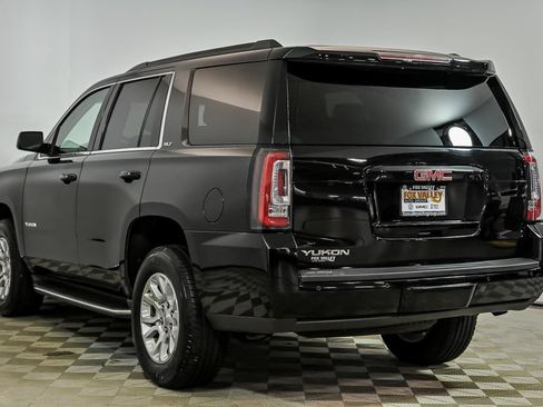 Used 2017 GMC Yukon SLT AWD/4WD image 6