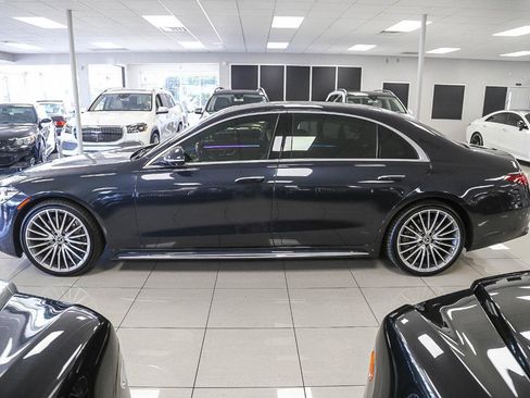 Used 2021 Mercedes-Benz S 580 4MATIC Sedan image 4