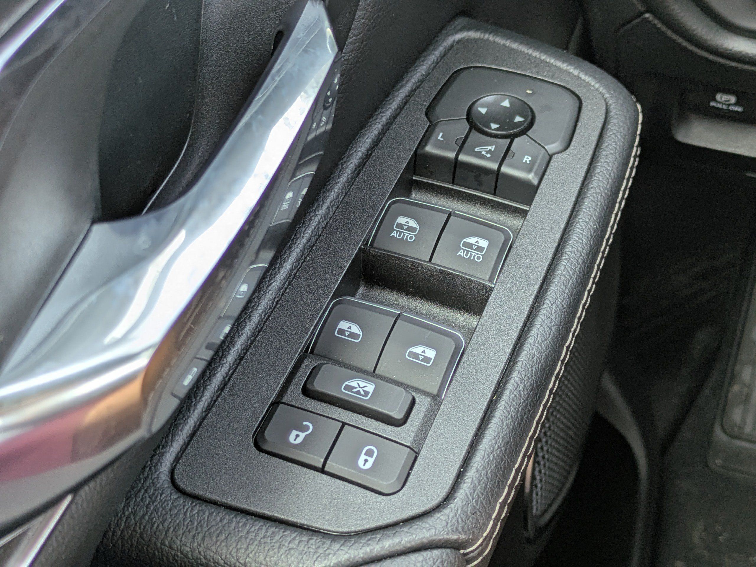 Used 2026 RAM 1500 Laramie w/ Sport Appearance Package AWD/4WD image 20