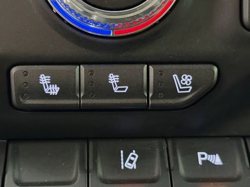 Used 2020 GMC Sierra 2500 SLT w/ Technology Package image 23