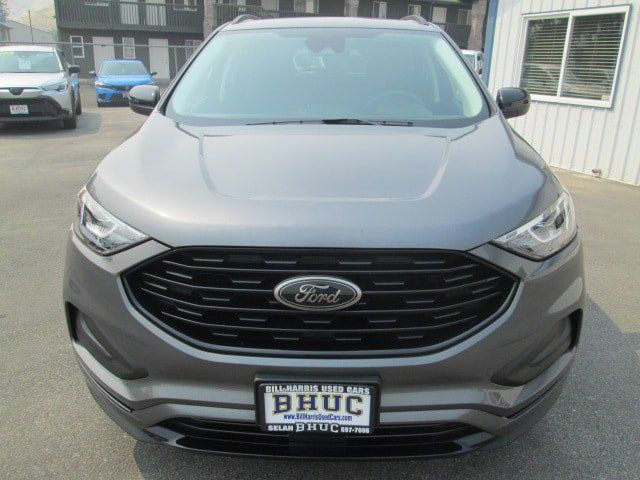 Used 2024 Ford Edge SE w/ Black Appearance Package AWD/4WD image 2