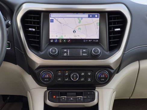 Used 2023 GMC Acadia Denali w/ Denali Ultimate Package AWD/4WD image 22