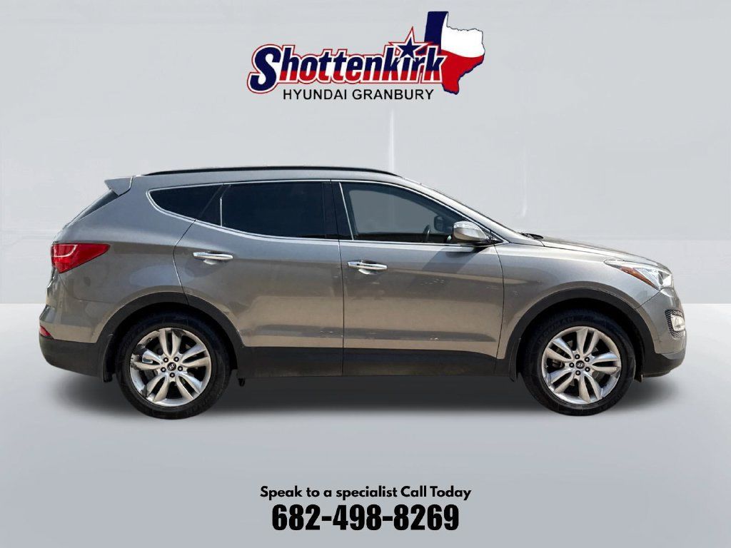 Used 2013 Hyundai Santa Fe Sport 2.0T FWD image 5