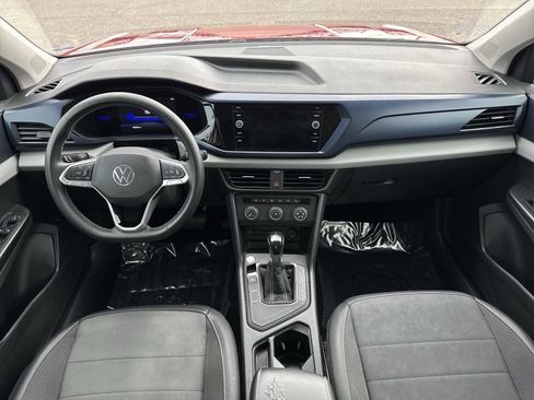 Used 2022 Volkswagen Taos SE image 22