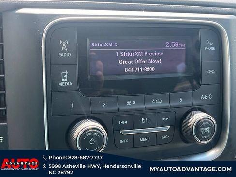 Used 2017 RAM 1500 Express AWD/4WD image 12