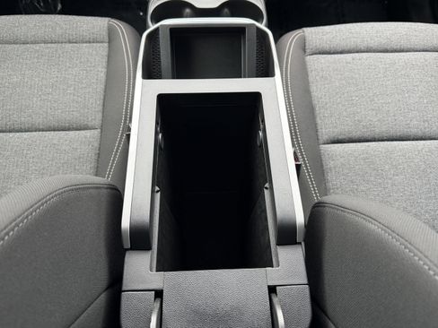 Used 2026 GMC Terrain Elevation w/ Technology Package II FWD image 23