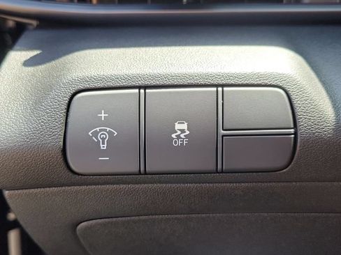 New 2026 Hyundai Elantra SEL Sport FWD image 17