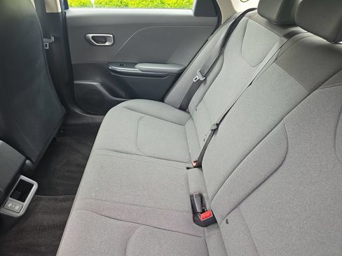 Used 2025 Kia K4 FWD image 17