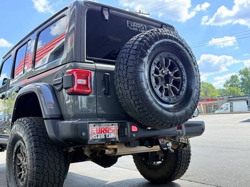 Used 2021 Jeep Wrangler Unlimited Rubicon w/ Trailer Tow Package AWD/4WD image 8