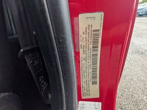 Used 2008 Volkswagen Beetle SE image 22