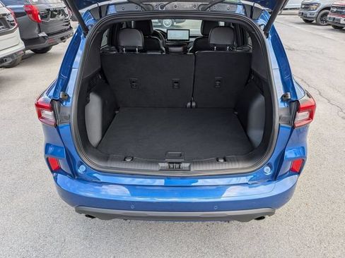 Certified 2023 Ford Escape ST-Line w/ Tech Pack #1 AWD/4WD image 17